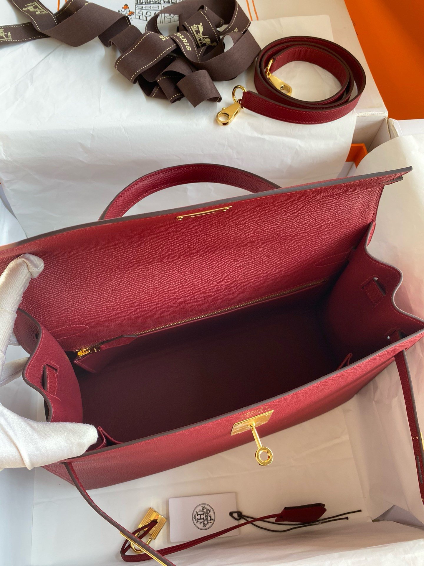 Hermes Kelly Sellier 32 Handmade Bag In Red Epsom Calfskin