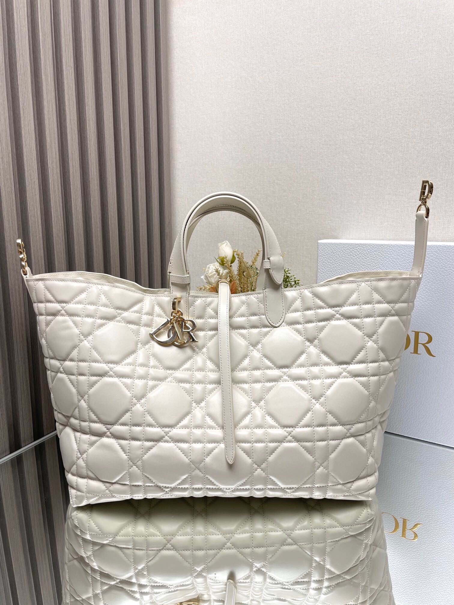 Dior Toujours Large Bag in White Macrocannage Calfskin