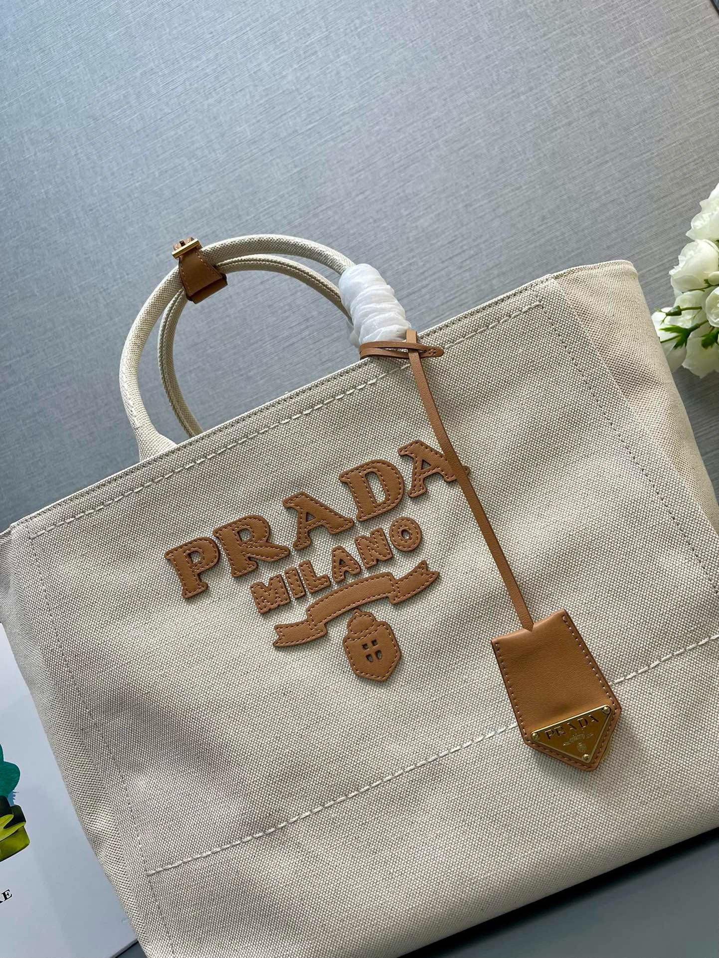 Prada Large Blend Tote Bag in Linen