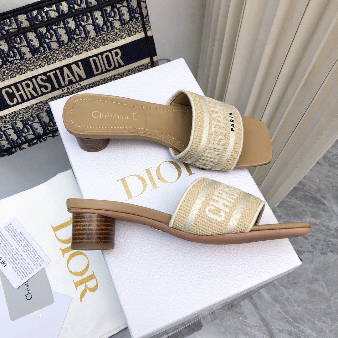 Dior Dioriviera Dway Heeled 35MM Slides in Raffia and White Cotton