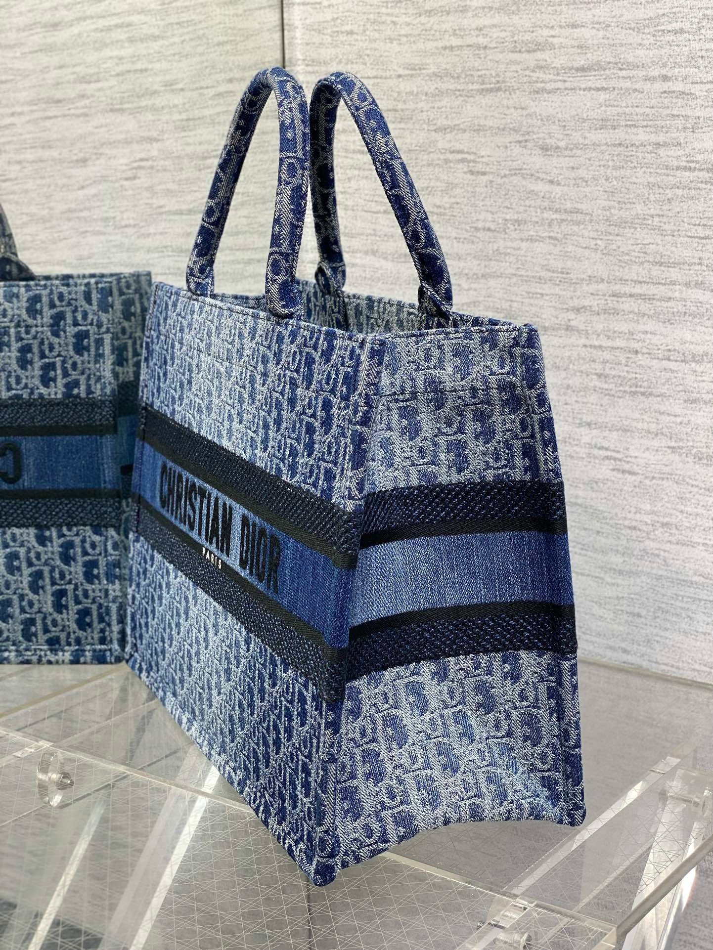 Dior Large Book Tote Bag in Blue Denim Oblique Jacquard