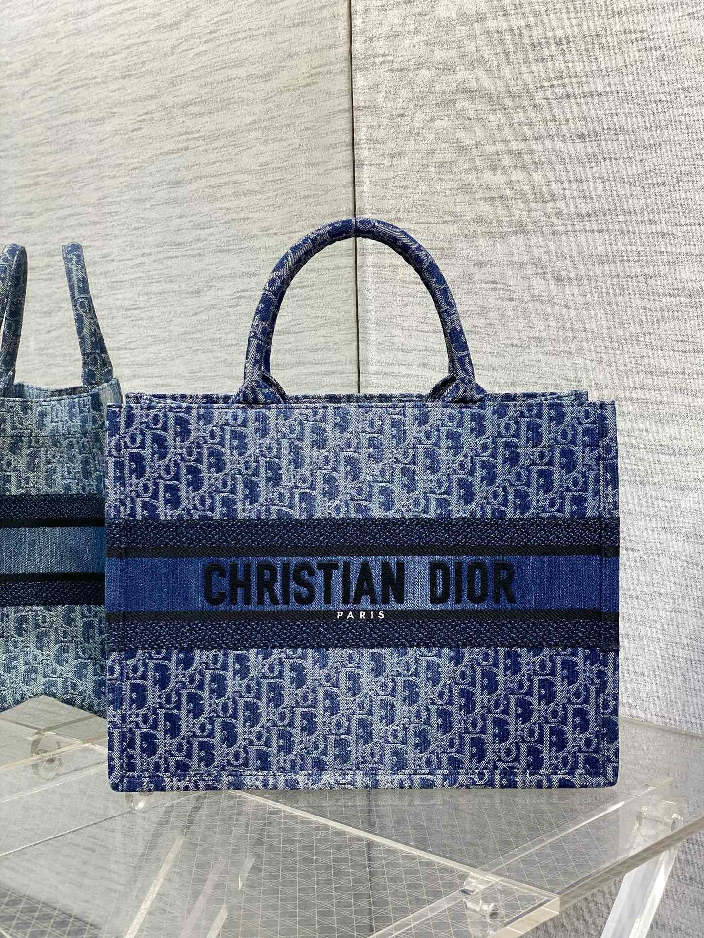 Dior Large Book Tote Bag in Blue Denim Oblique Jacquard