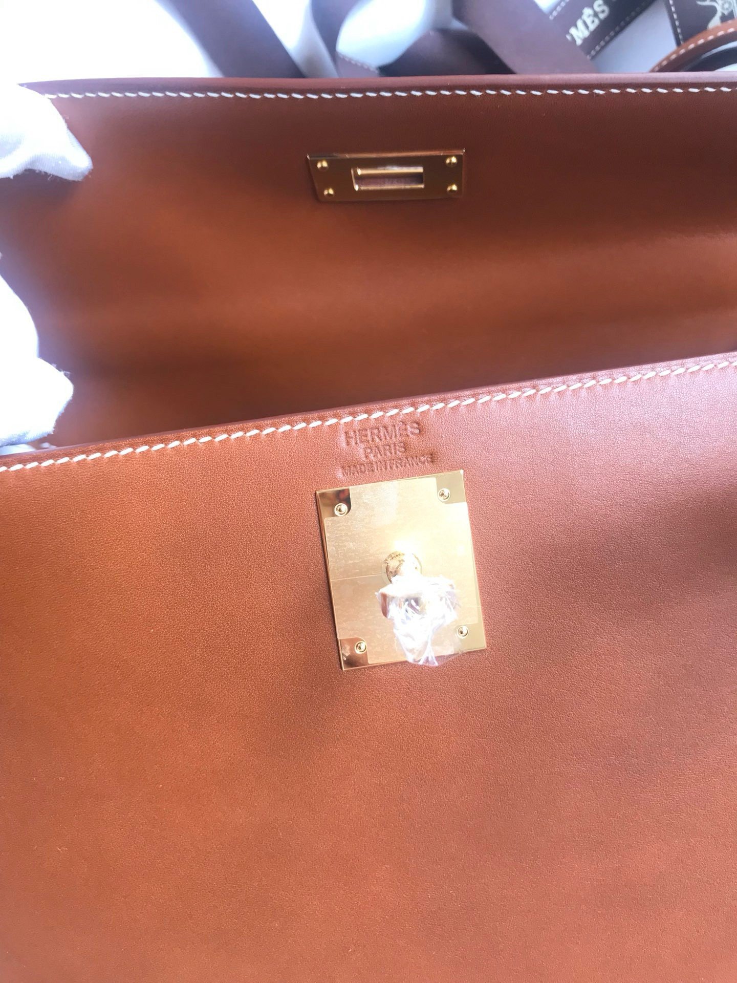 Hermes Kelly Sellier 28 Handmade Bag In Gold Barenia Calfskin