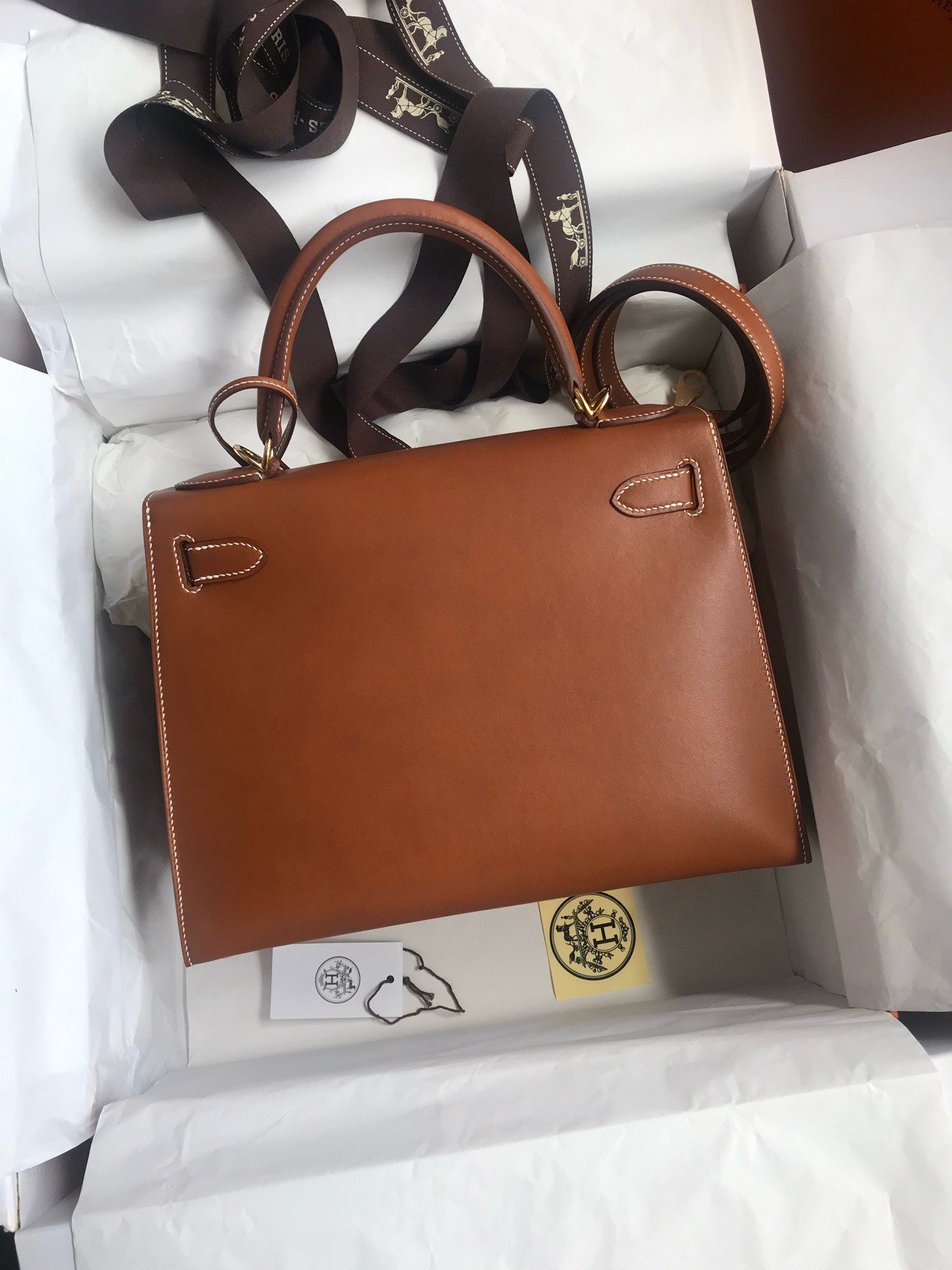 Hermes Kelly Sellier 28 Handmade Bag In Gold Barenia Calfskin