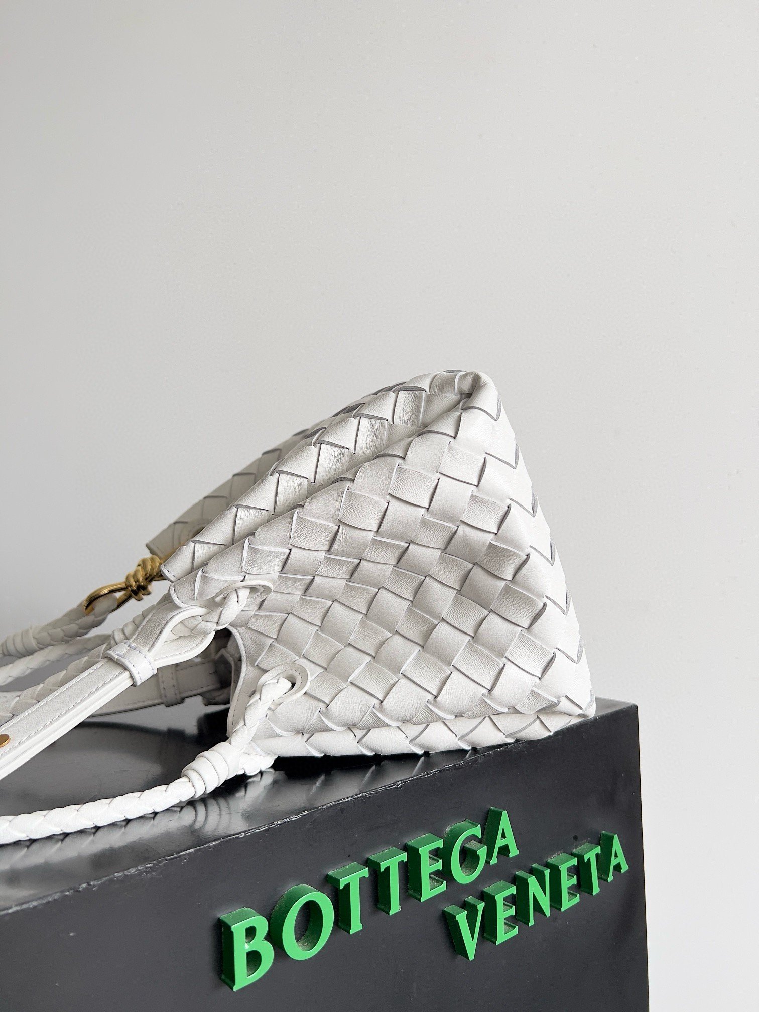 Bottega Veneta Parachute Small Bag in White Intrecciato Lambskin