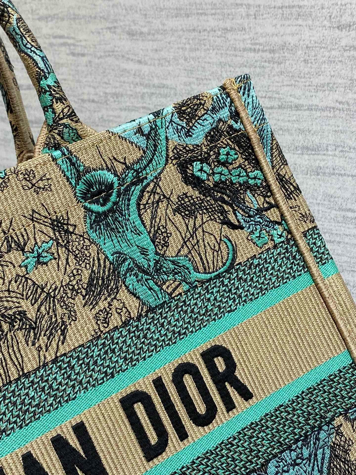 Dior Medium Dioriviera Book Tote in Raffia with Green Toile de Jouy Sauvage Embroidery