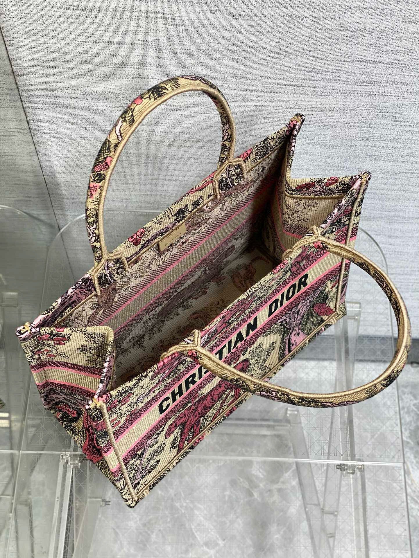 Dior Medium Dioriviera Book Tote in Raffia with Pink Toile de Jouy Sauvage Embroidery