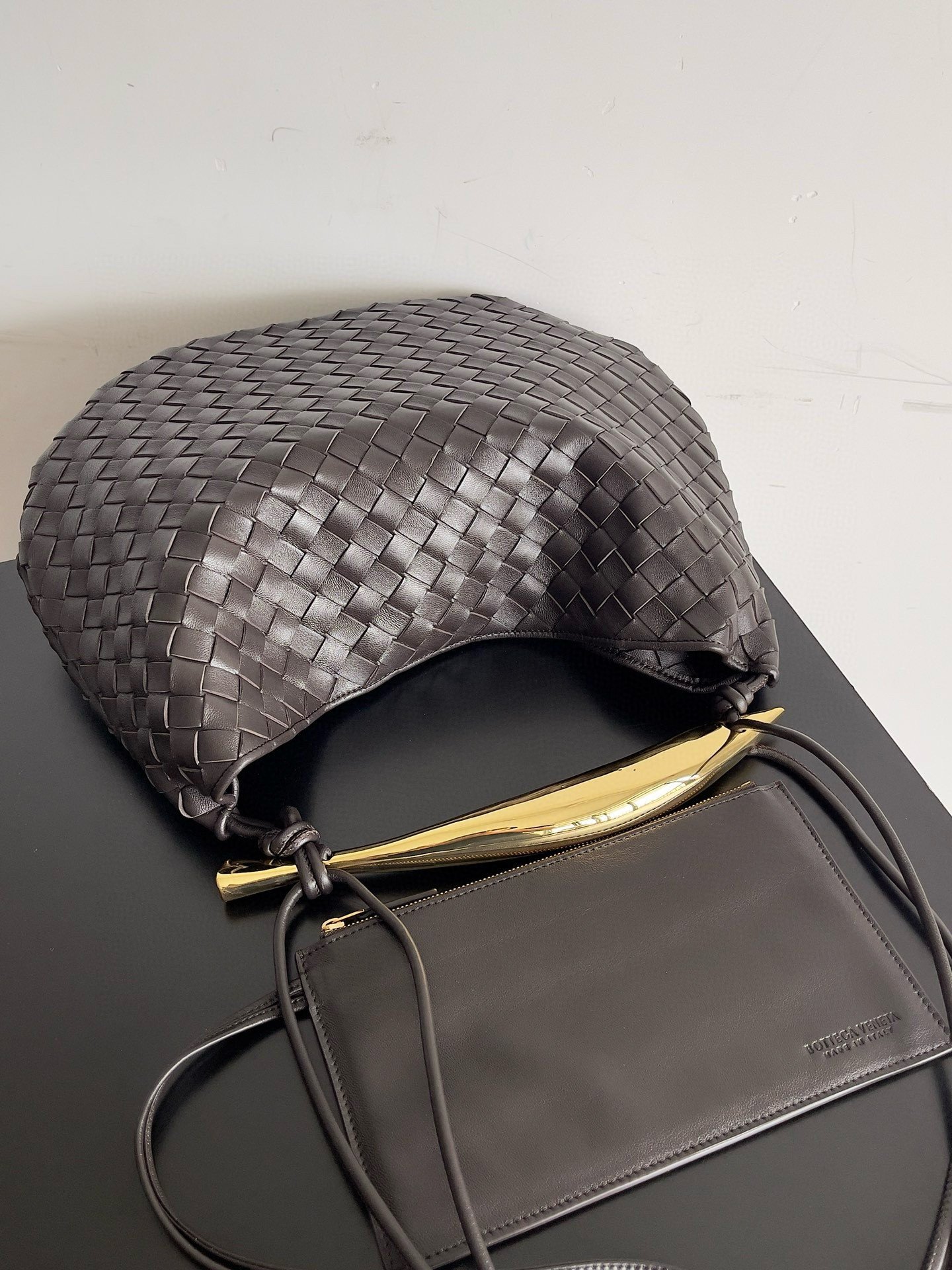 Bottega Veneta Sardine Medium Bag in Fondant Intrecciato Lambskin