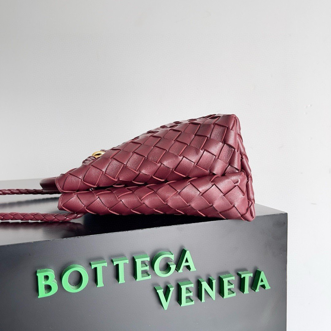 Bottega Veneta Andiamo Small Bag in Barolo Intrecciato Lambskin