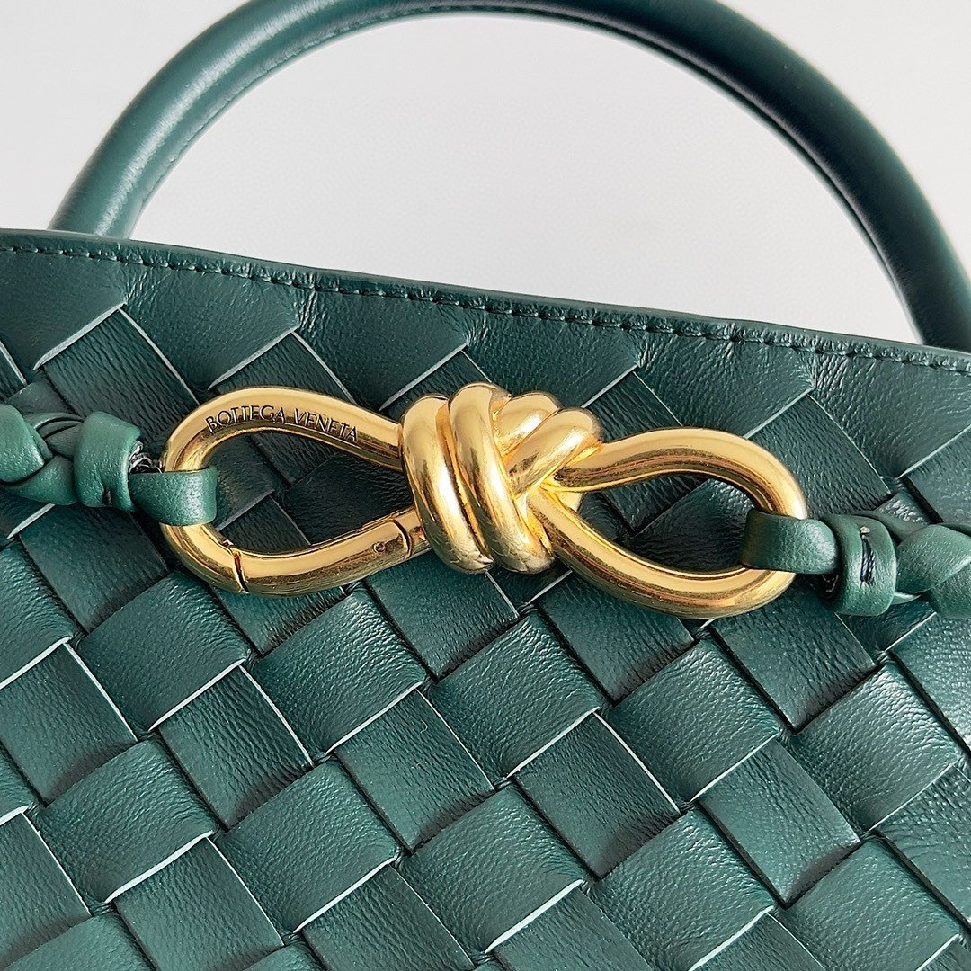 Bottega Veneta Andiamo Small East/West Bag in Green Intrecciato Lambskin