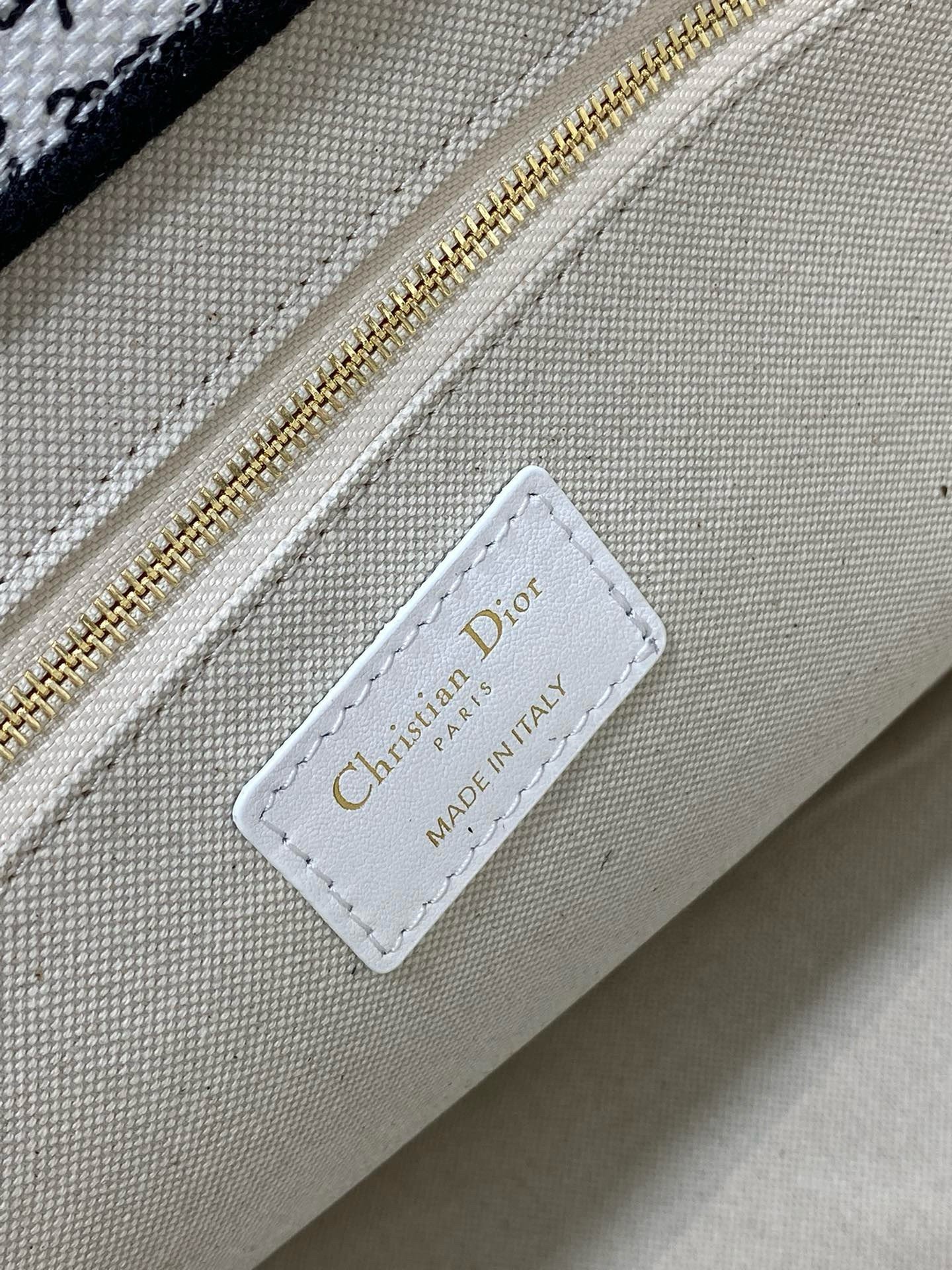 Dior Dioramour Medium Book Tote Bag with Strap in Je Vous Adore Embroidery and White Calfskin