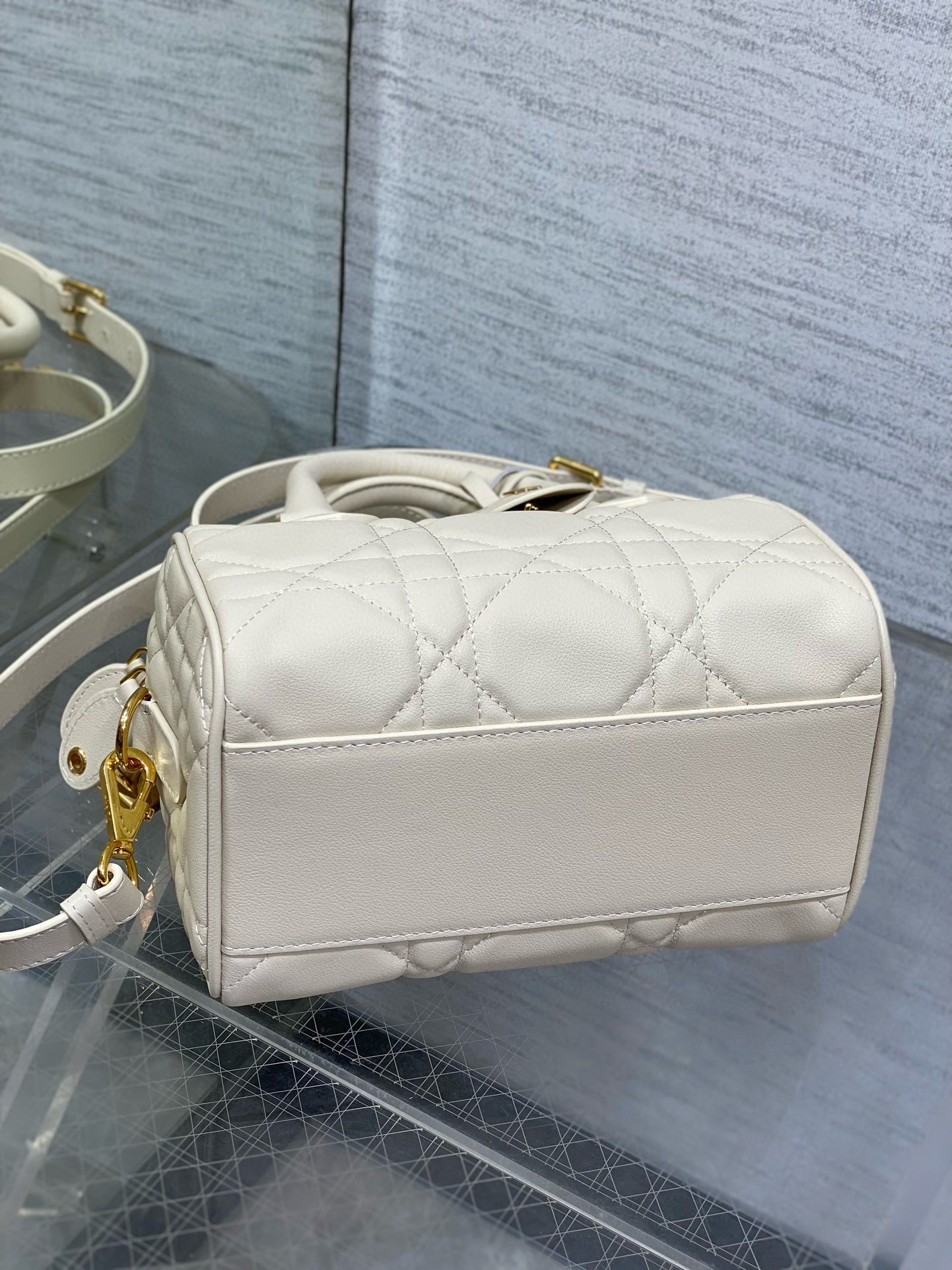 Dior Groove 20 Bag in Dusty Ivory Macrocannage Calfskin