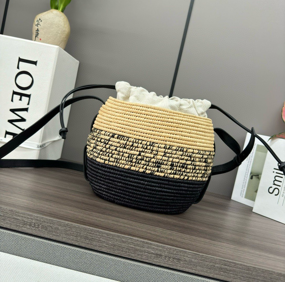 Loewe x Paula’s Ibiza Raffia Beehive Degrade Basket Bag