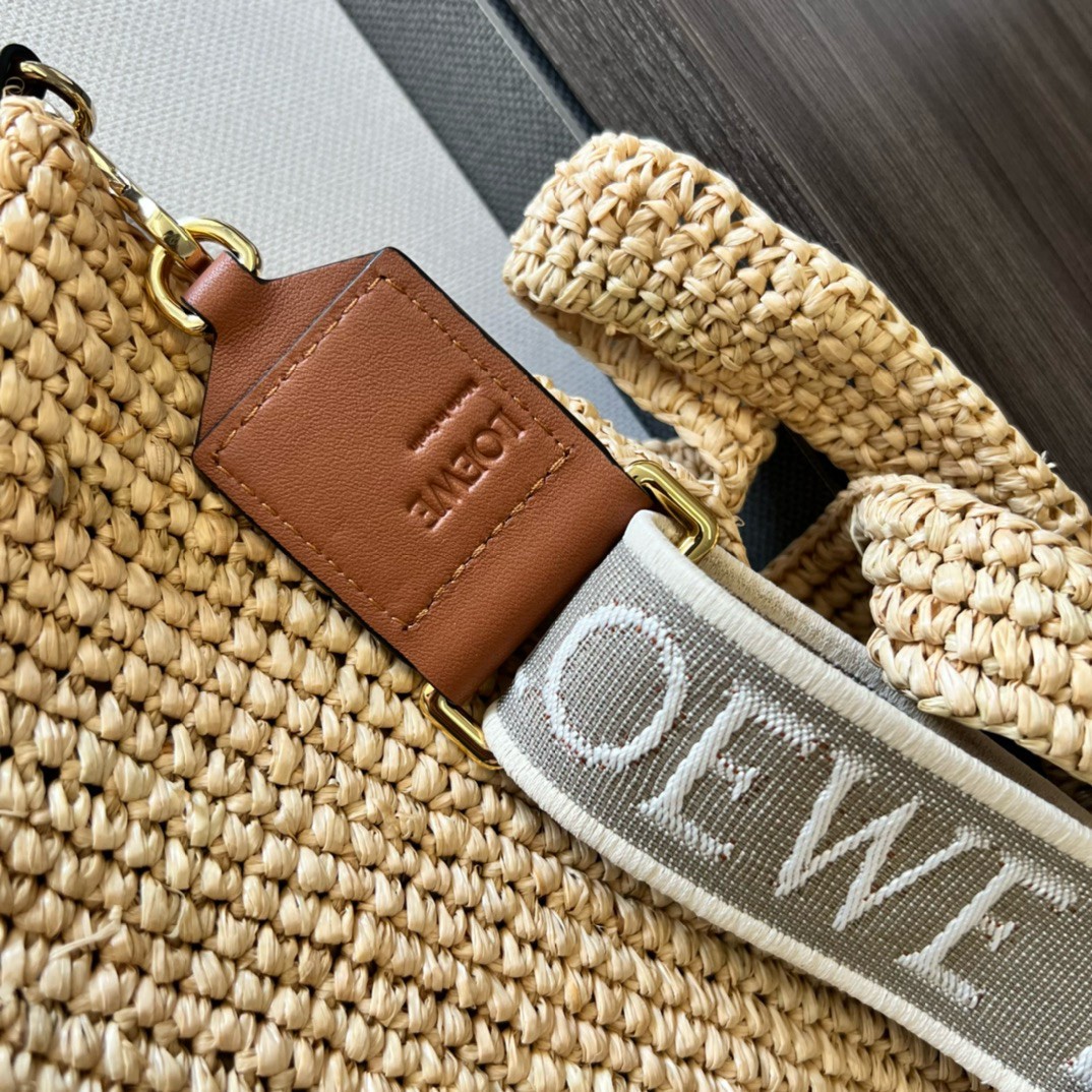 Loewe Slit Tote Bag in Raffia and Calfskin