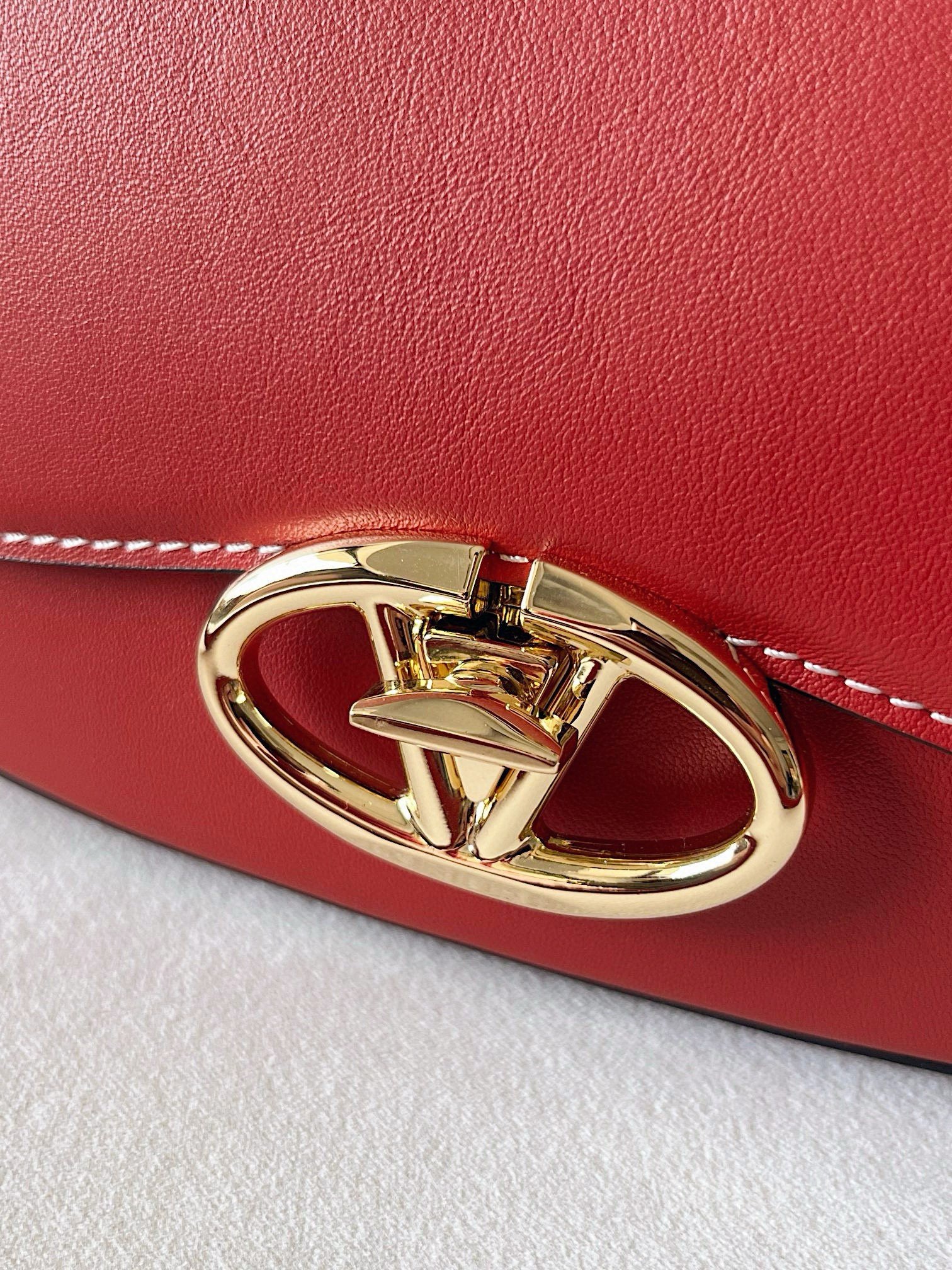 Valentino Garavani Ohval Small Shoulder Bag in Red Calfskin