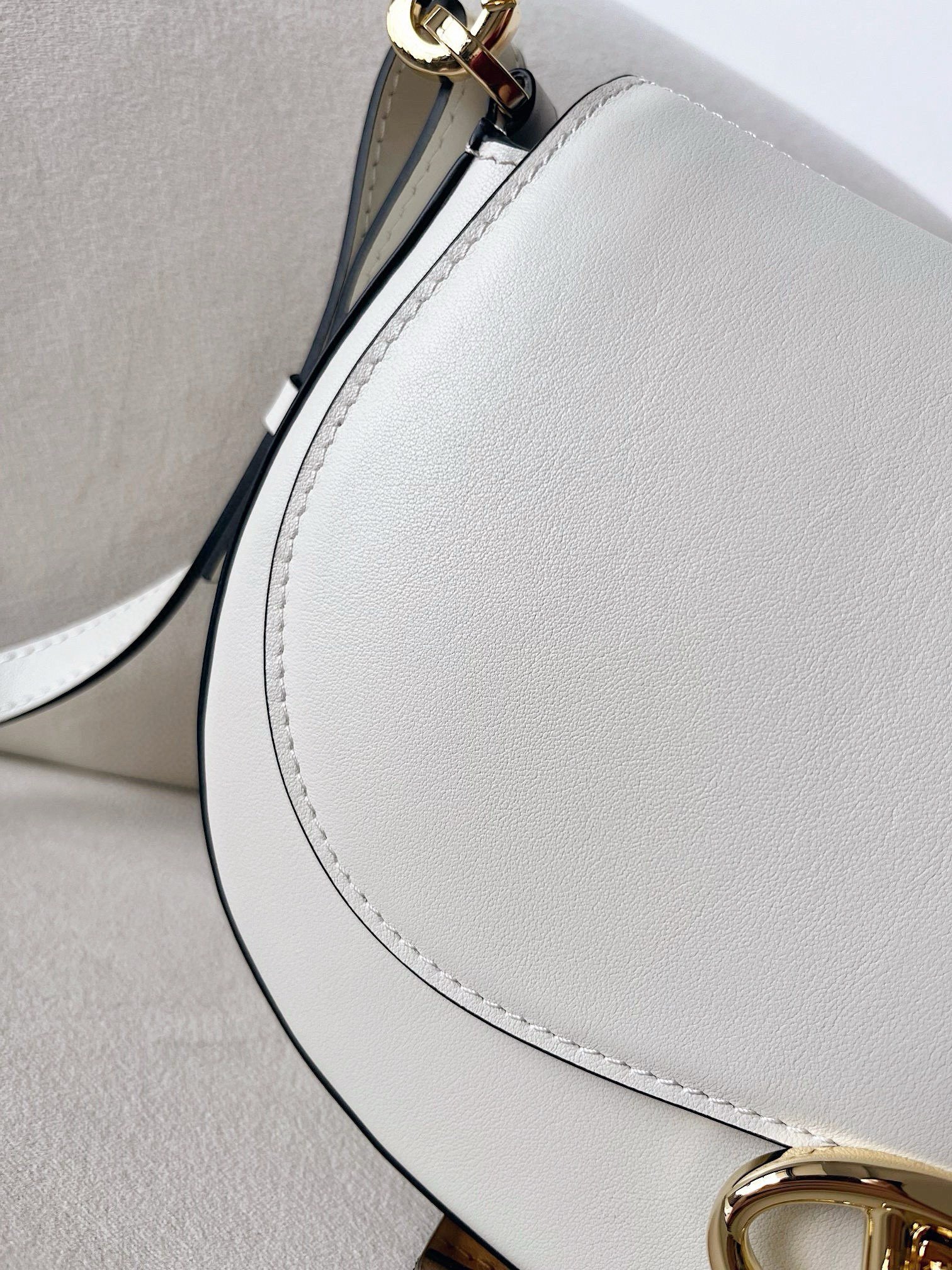 Valentino Garavani Ohval Small Shoulder Bag in White Calfskin