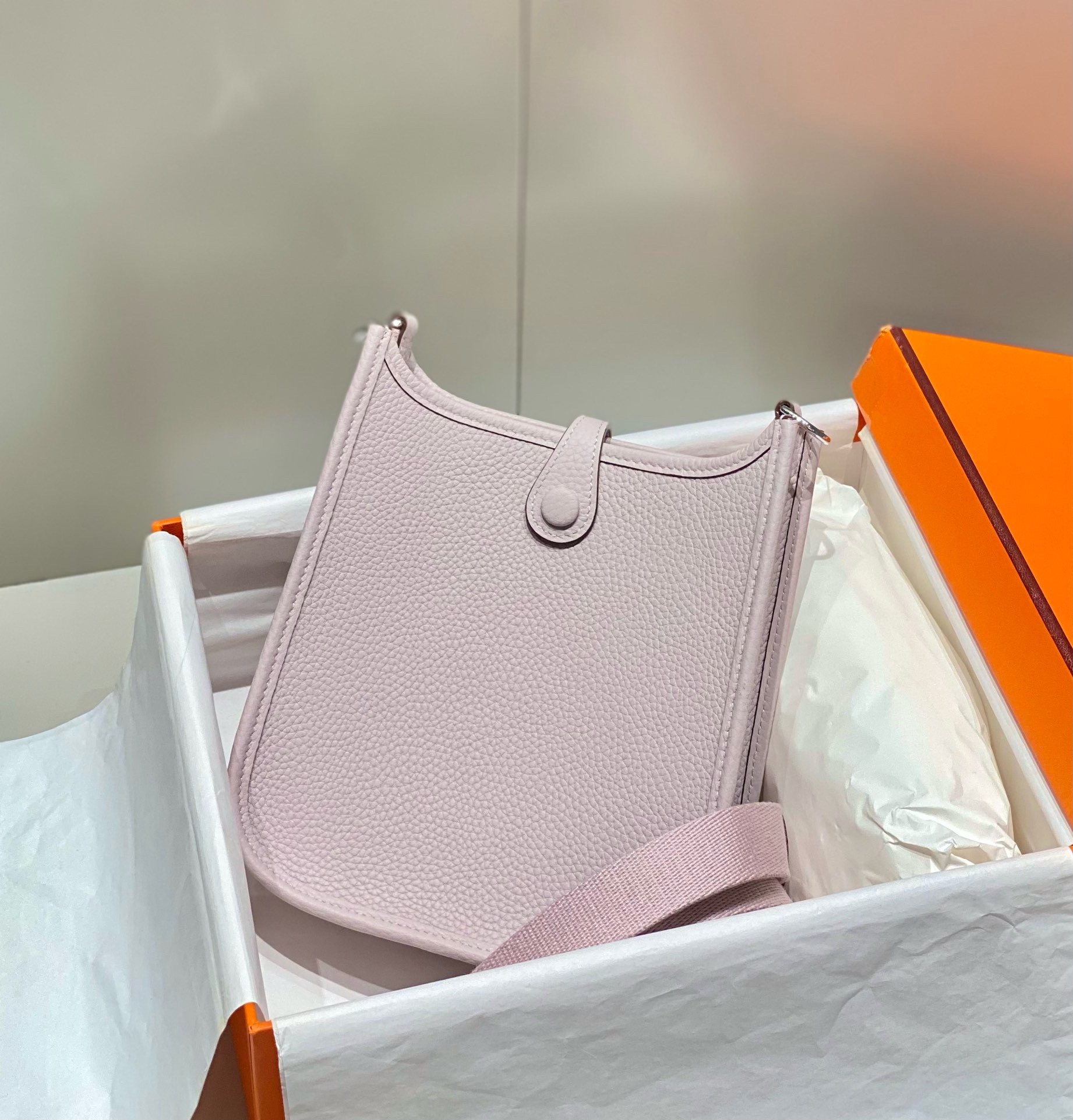 Hermes Evelyne III TPM Bag In Mauve Pale Clemence Leather