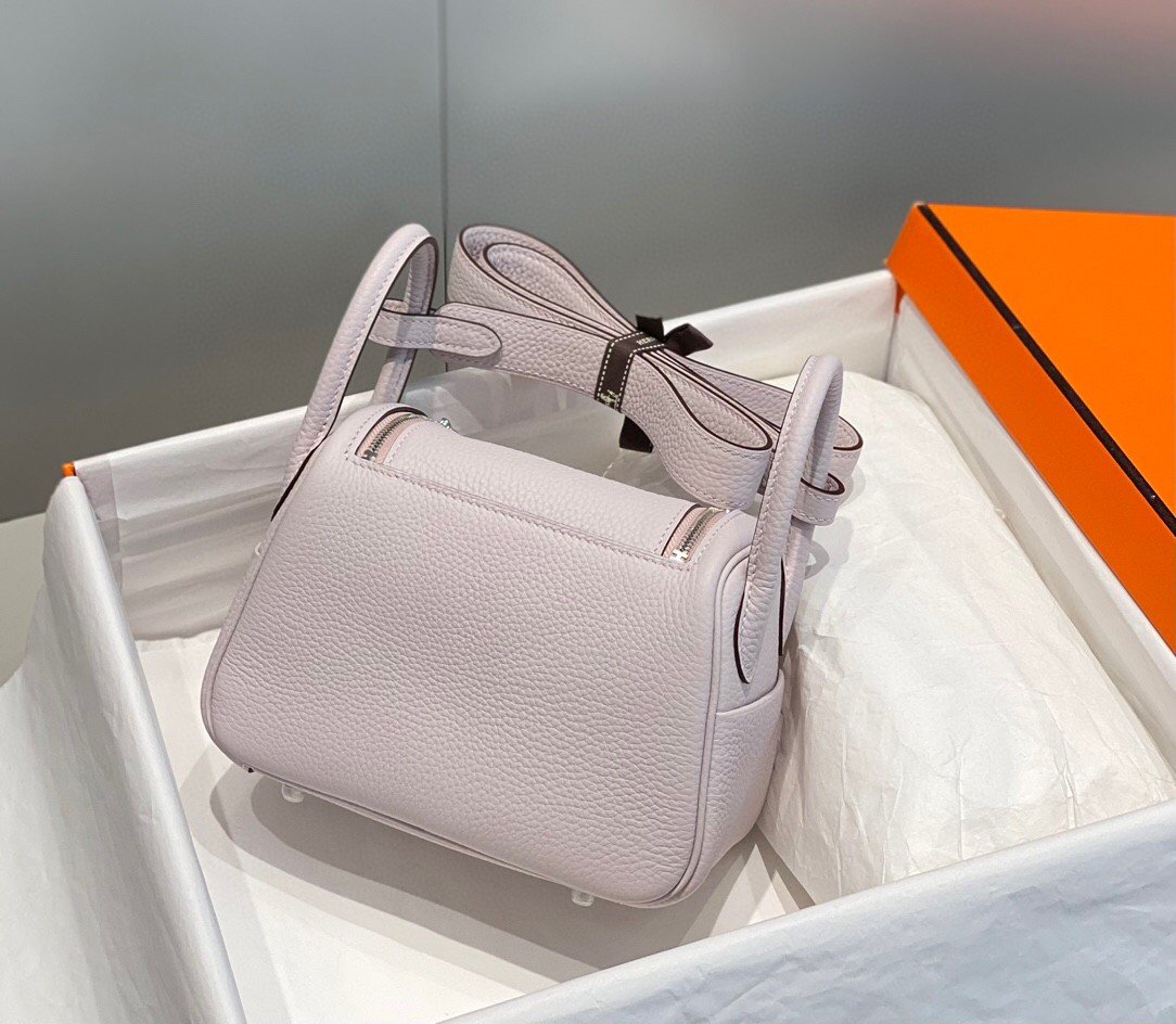 Hermes Lindy Mini Bag In Mauve Pale Clemence Leather PHW