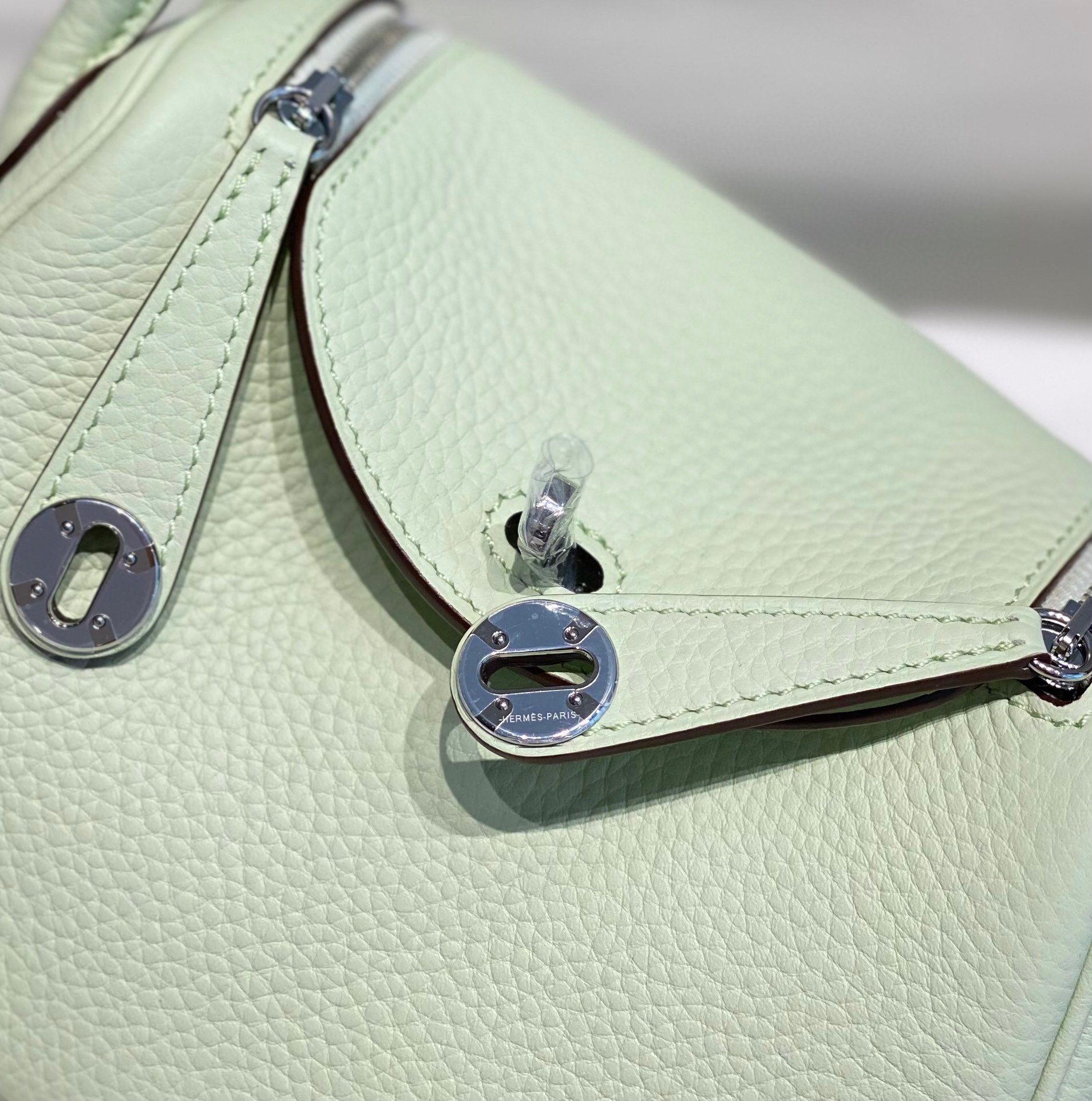 Hermes Lindy Mini Bag In Vert Fizz Clemence Leather PHW