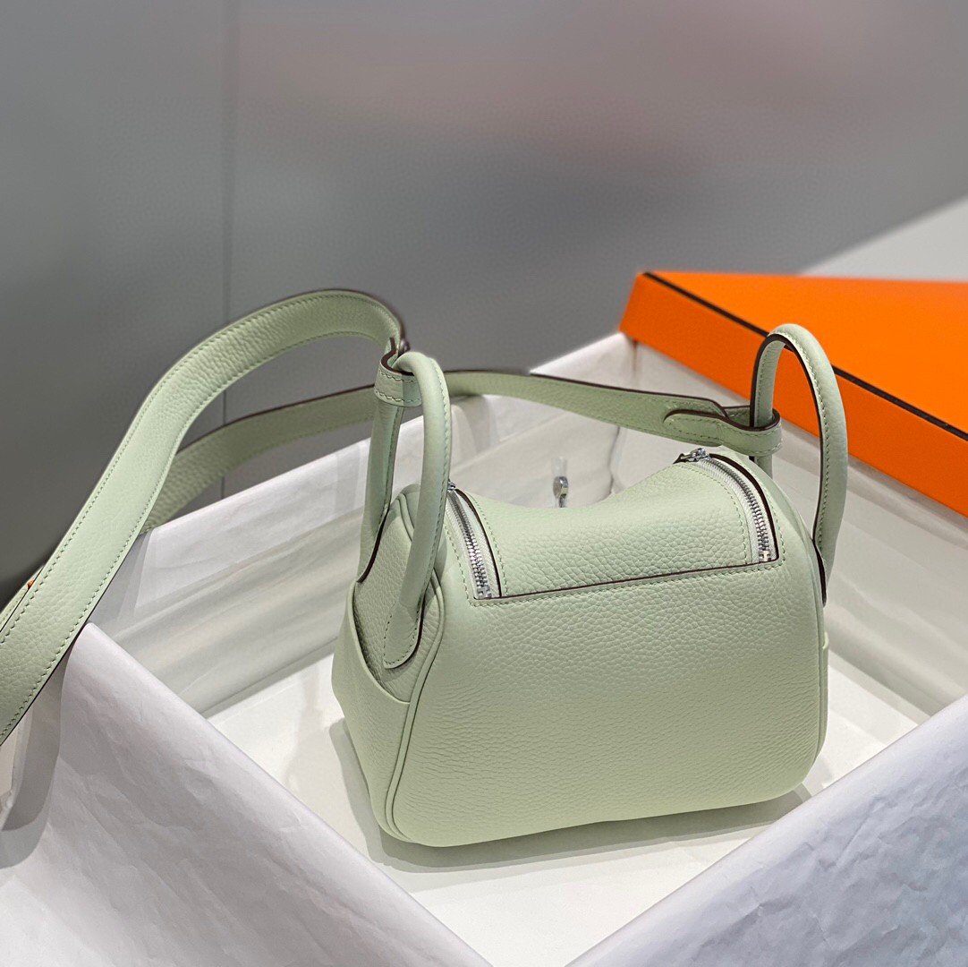 Hermes Lindy Mini Bag In Vert Fizz Clemence Leather PHW