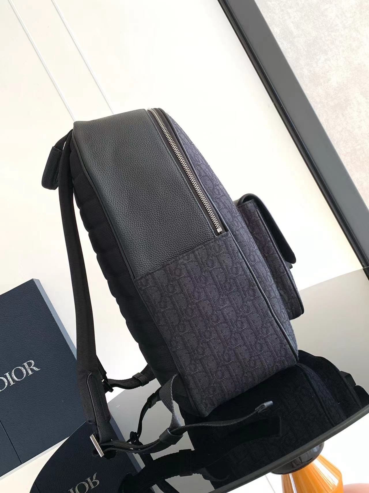 Dior Saddle Zip Backpack in Black Oblique Jacquard