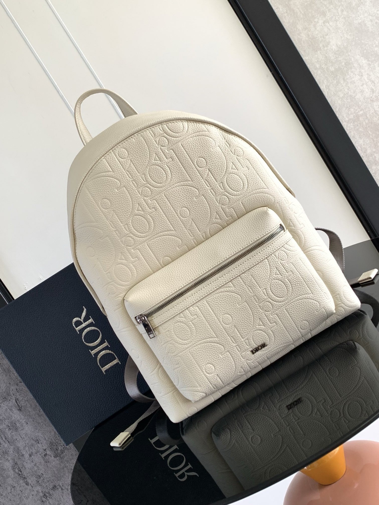 Dior Rider 2.0 Zipped Backpack in Beige Gravity Leather