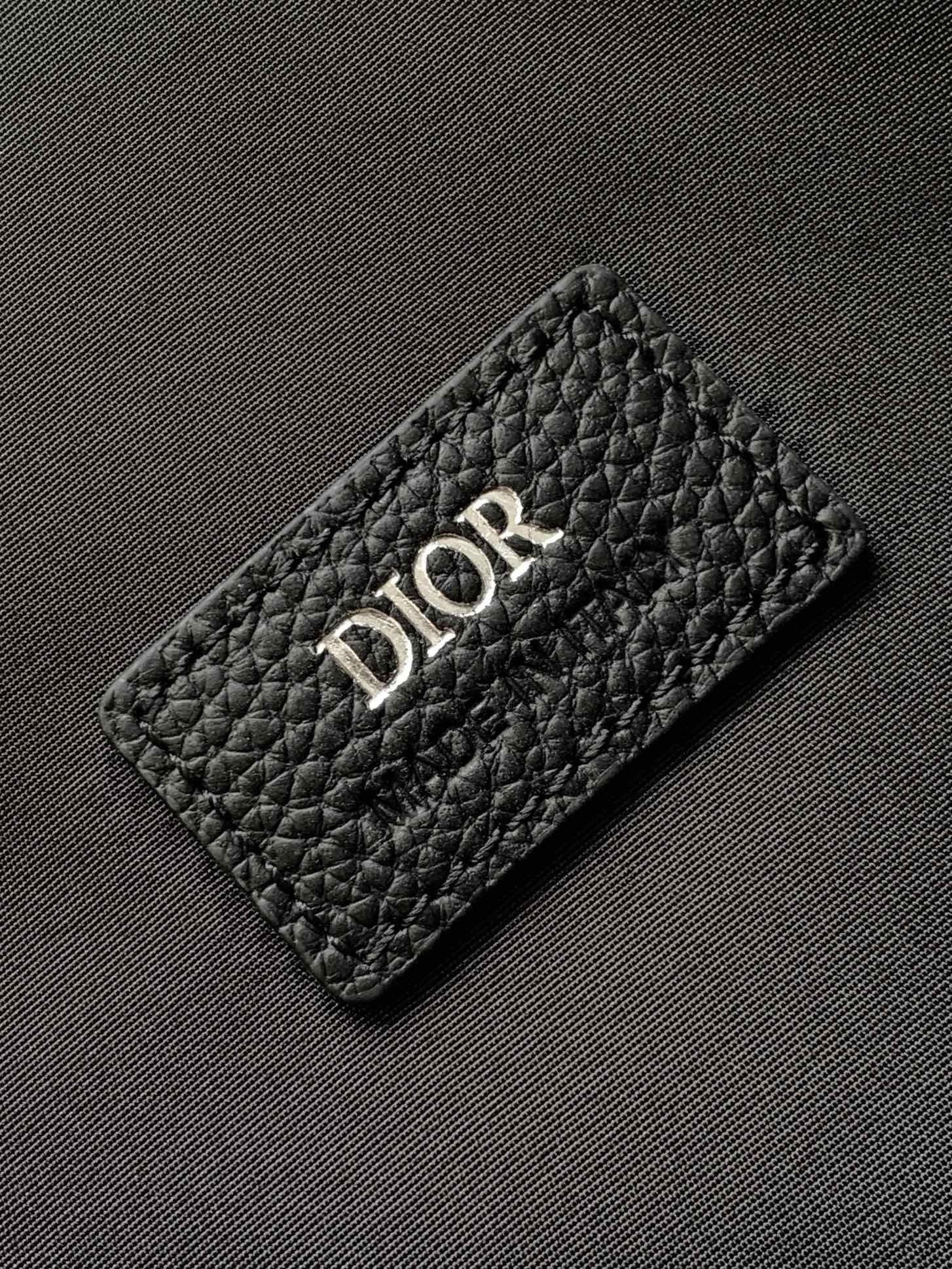 Dior Zipped Briefcase in Black Gravity Leather