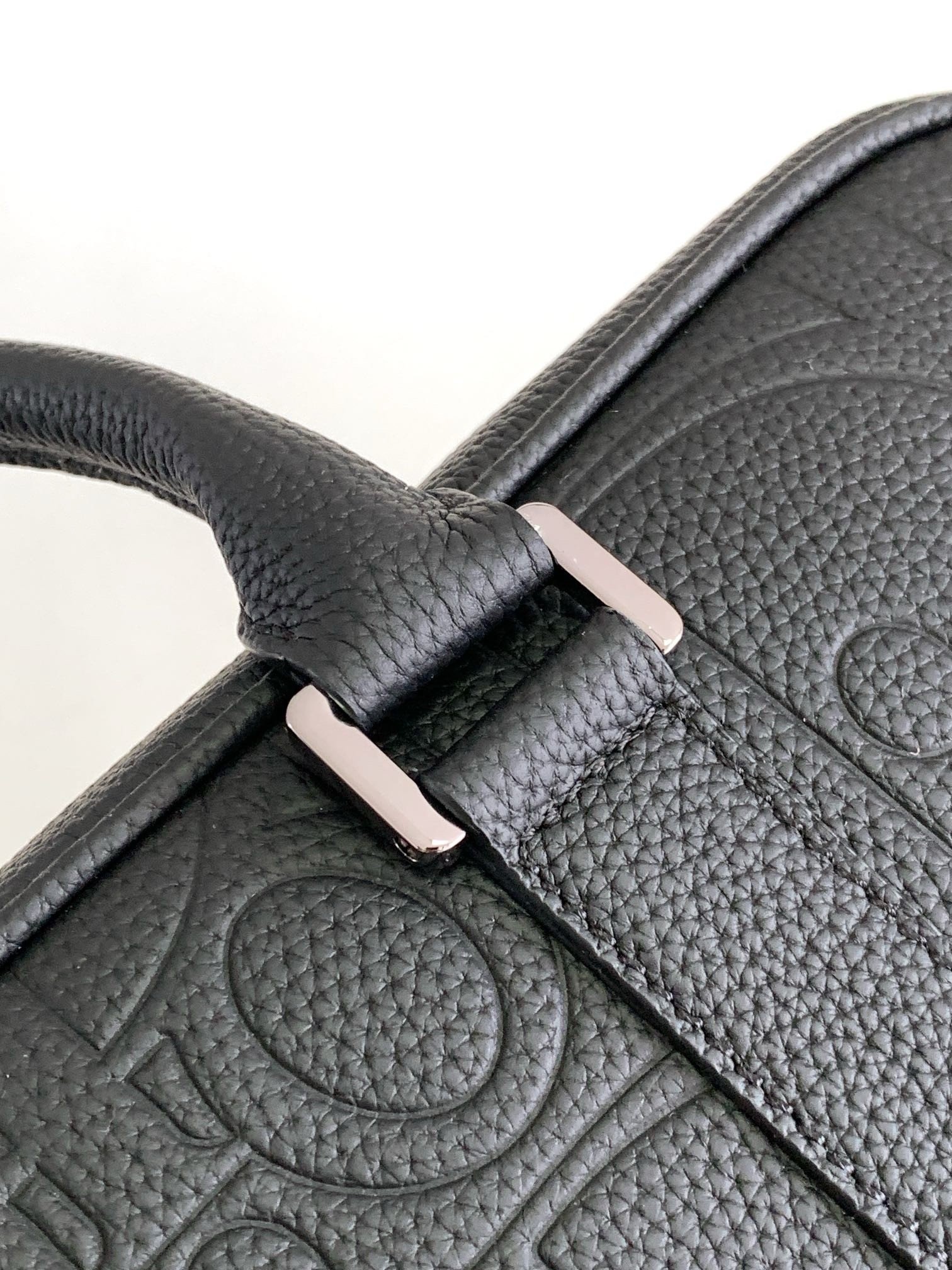 Dior Zipped Briefcase in Black Gravity Leather