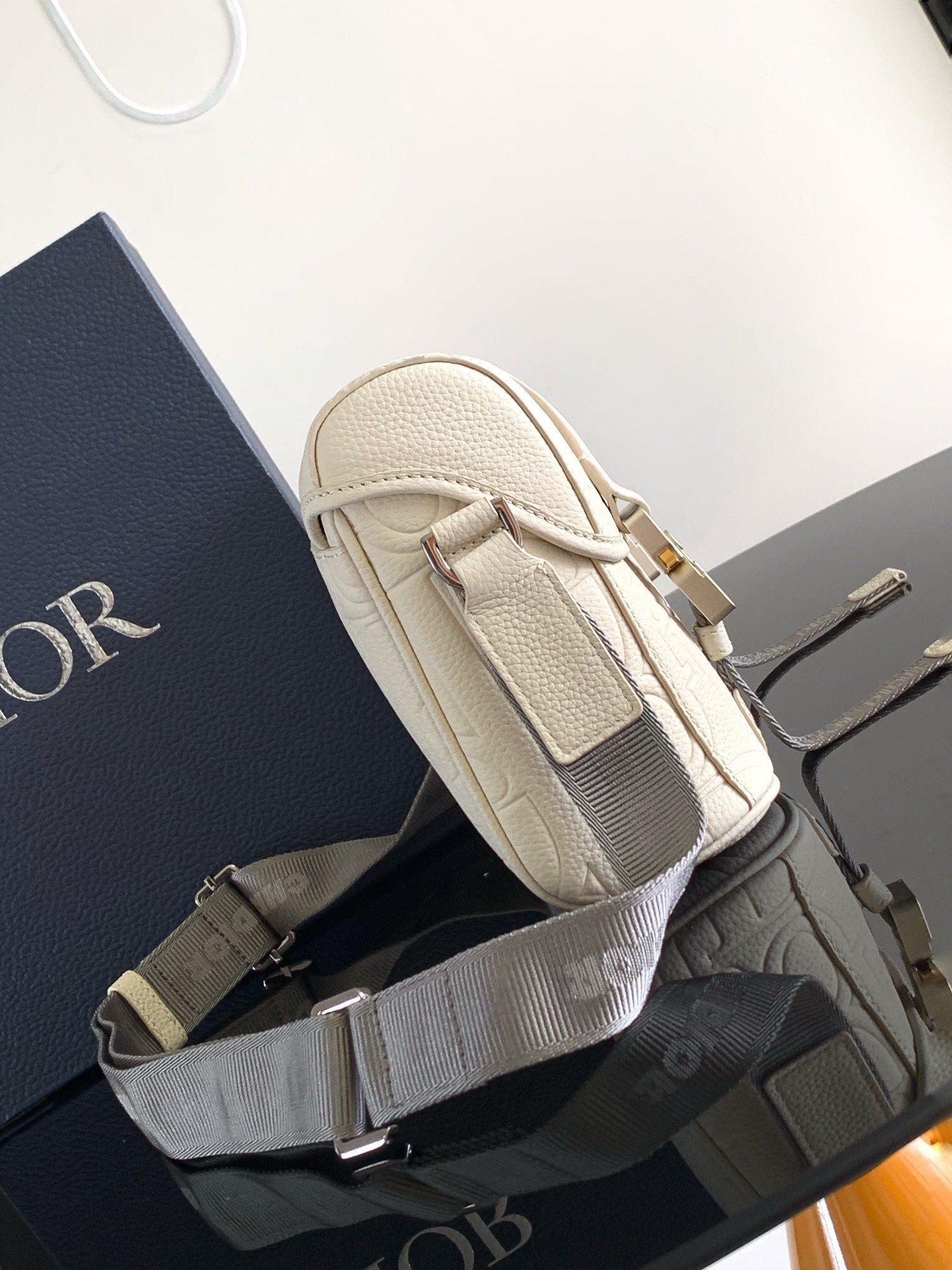 Dior Hit the Road Flap Messenger Bag in Beige Gravity Leather