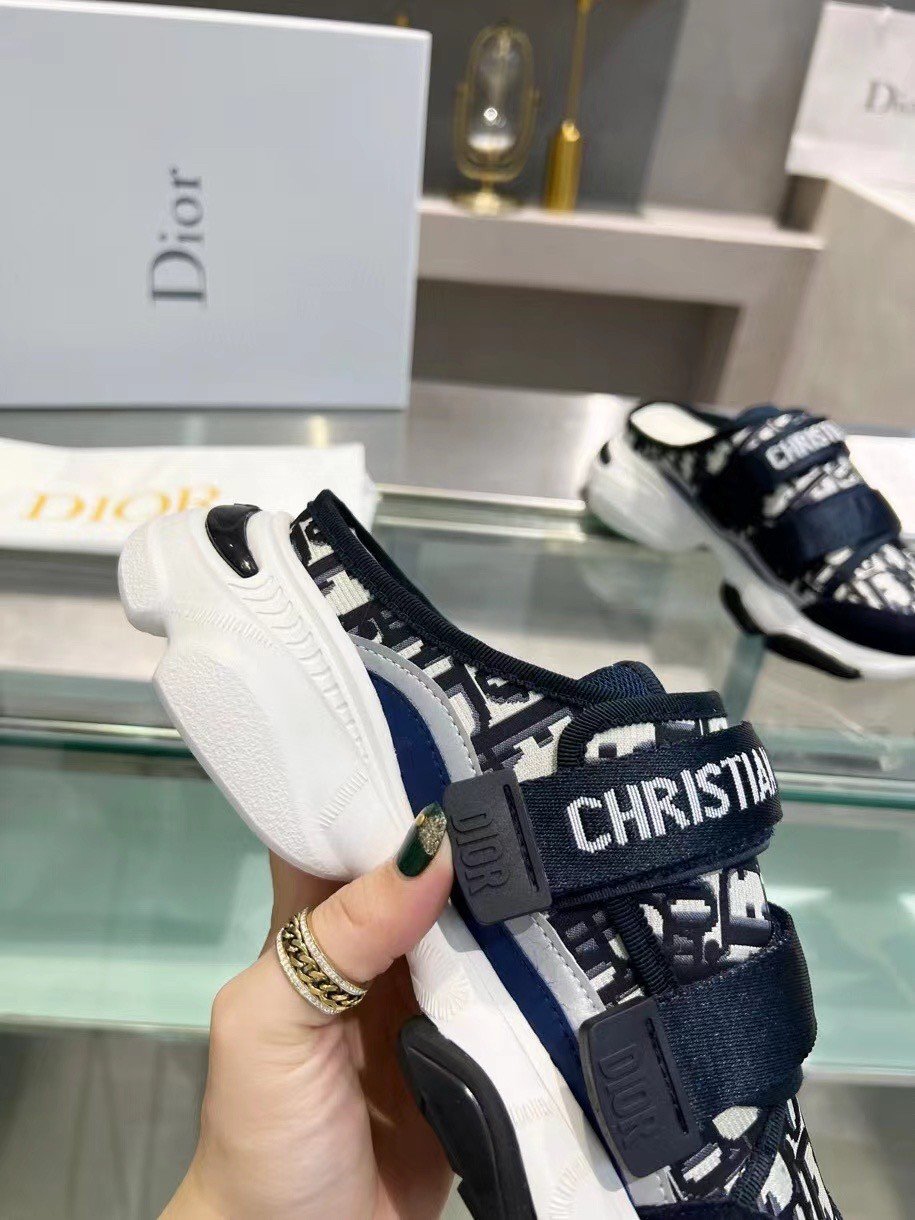 Dior D-Wander Open Back Sneakers In Blue Oblique Fabric