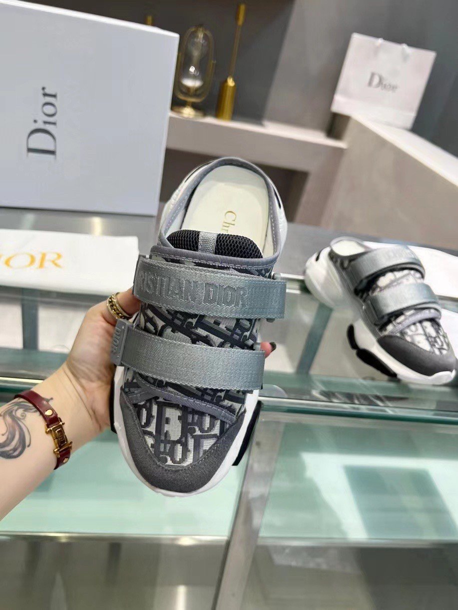 Dior D-Wander Open Back Sneakers In Grey Oblique Fabric