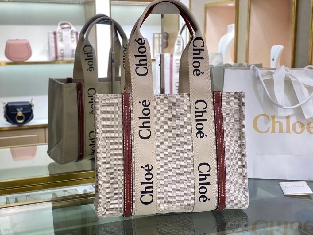 Chloe Medium Woody Tote Bag in Canvas with Brown Leather Strips