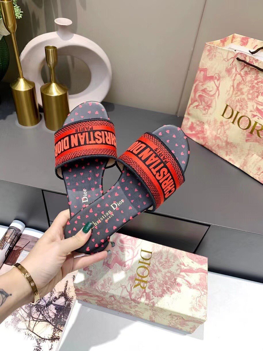 Dior Dway Slides In Hearts I Love Paris Embroidered Cotton