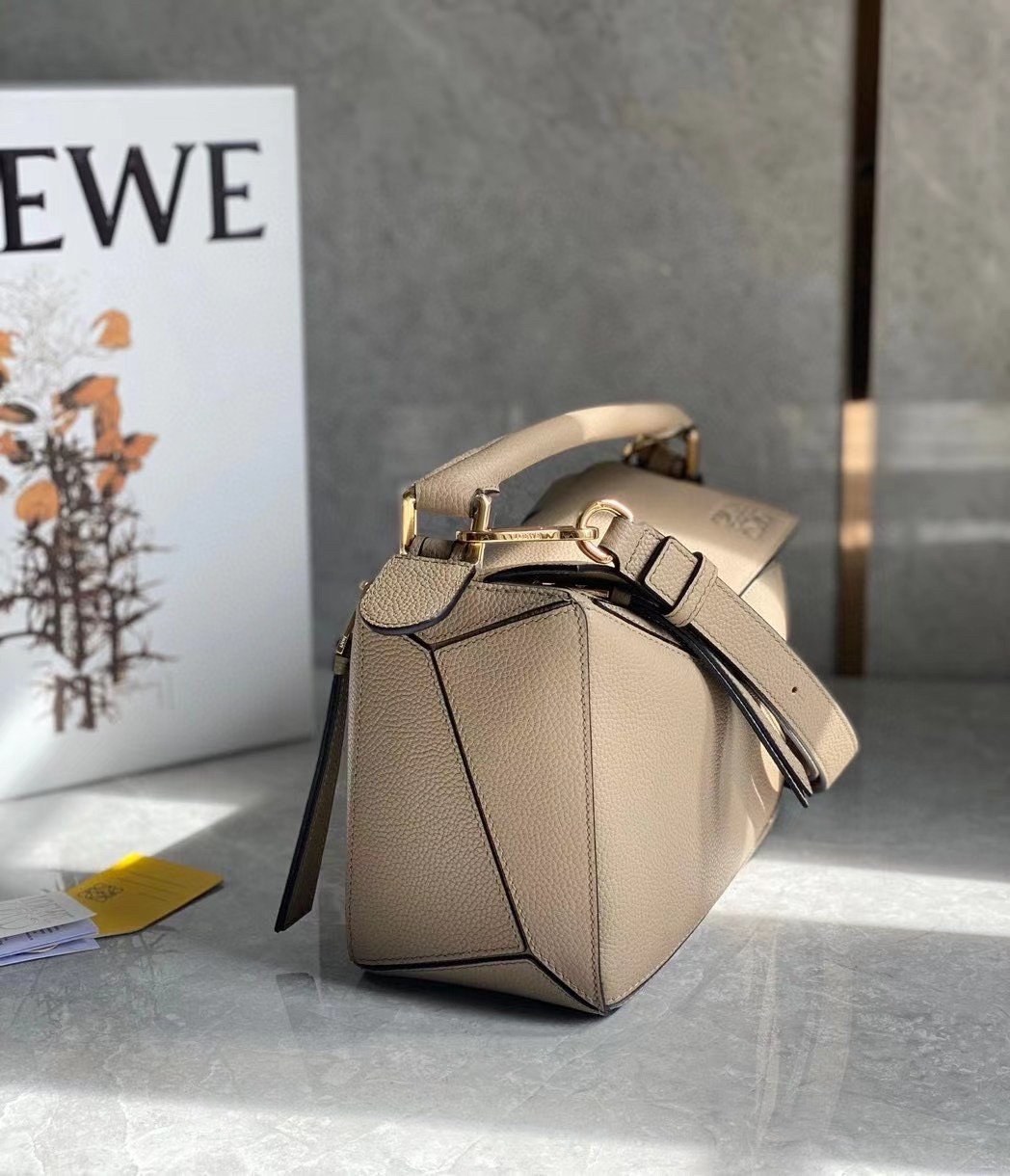 Loewe Puzzle Small Bag In Sandy Grained Calfskin