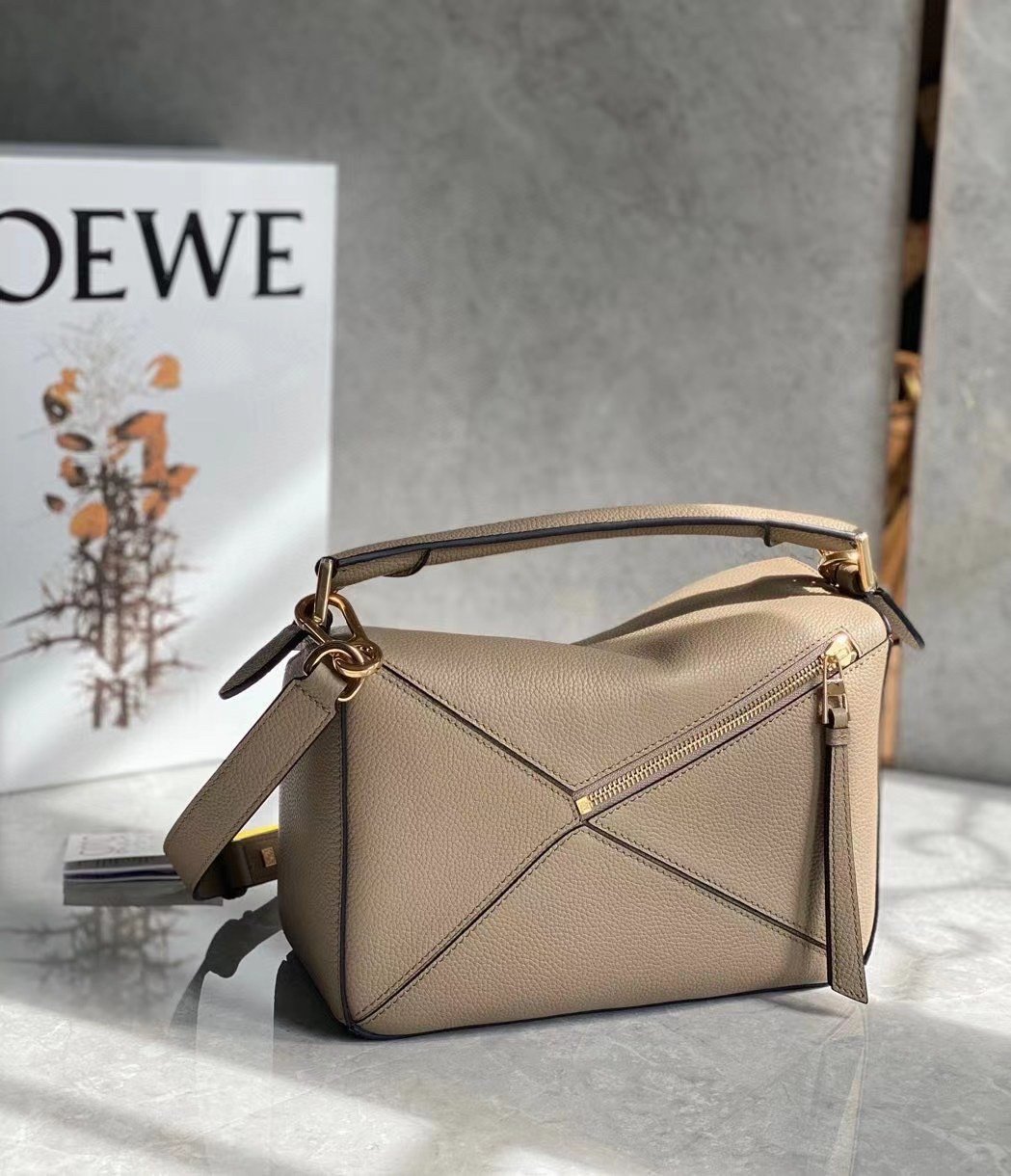 Loewe Puzzle Small Bag In Sandy Grained Calfskin