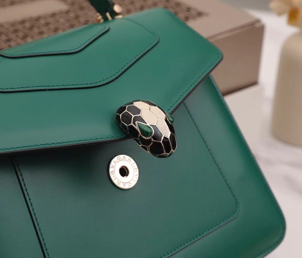 Bvlgari Serpenti Forever Medium Bag In Green Calfskin