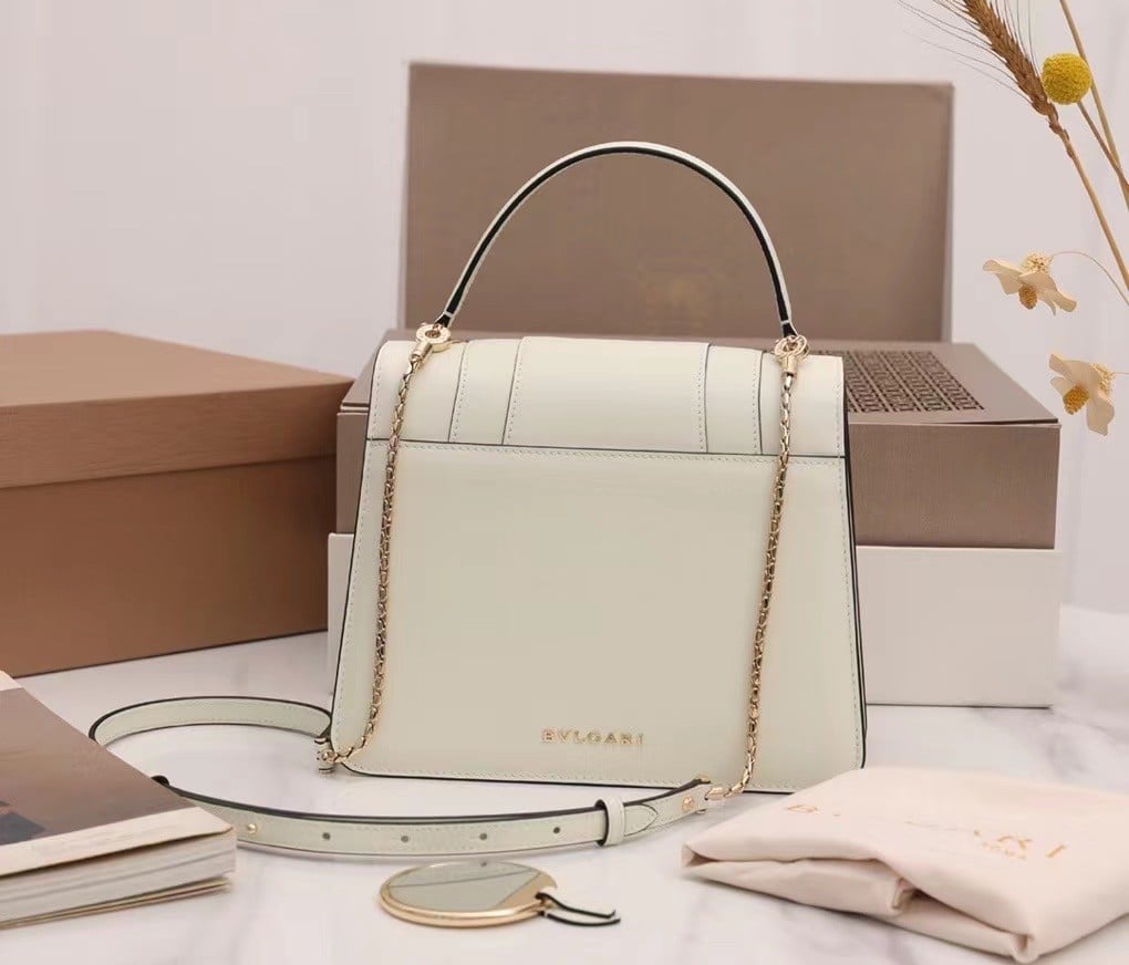 Bvlgari Serpenti Forever Medium Bag In White Calfskin