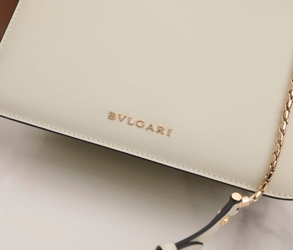 Bvlgari Serpenti Forever Medium Bag In White Calfskin