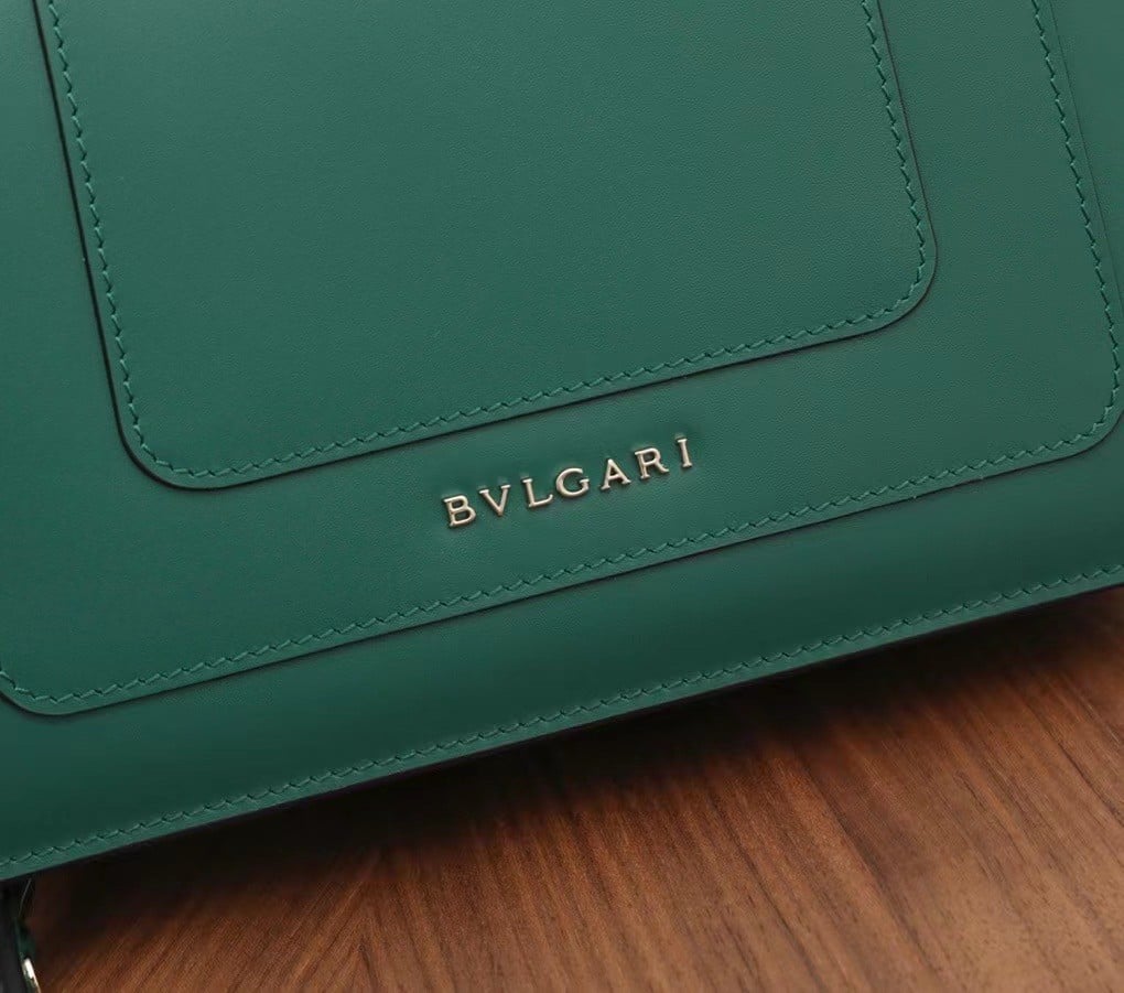 Bvlgari Serpenti Forever Small Cross-body Bag In Green Calfskin