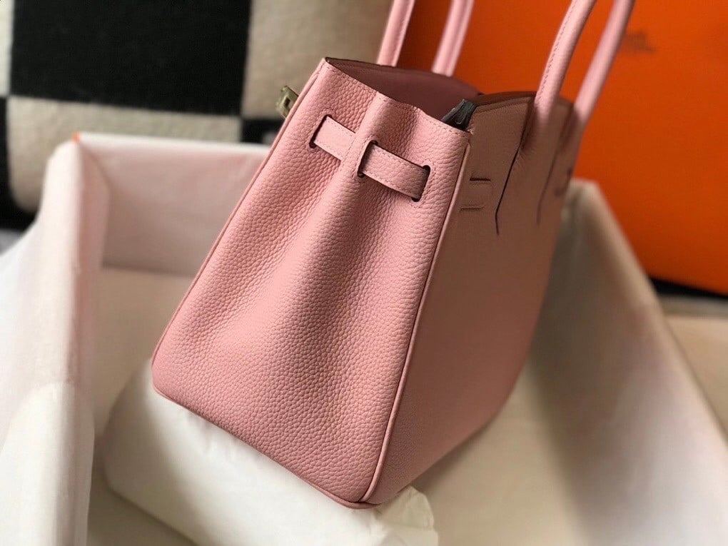 Hermes Birkin 35 Bag in Pink Clemence Leather with GHW