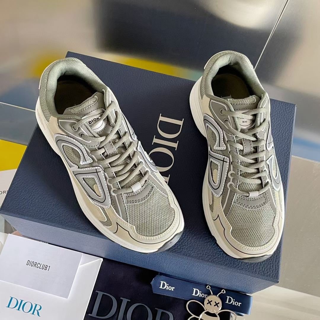 Dior Men's B30 Sneakers In Green Mesh and Ivory Fabric