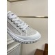 Dior Men's B28 Low-top Sneakers In White Oblique Jacquard