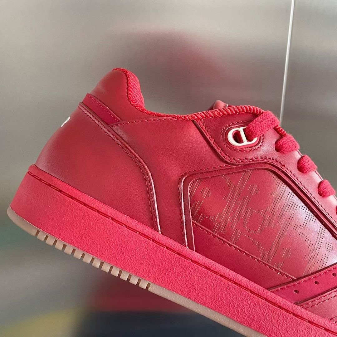 Dior Men's B27 World Tour Sneakers In Red Leather