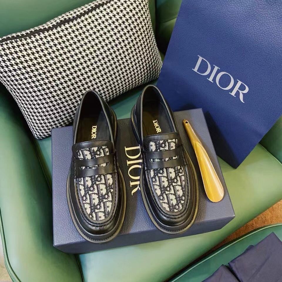 Dior Men's Explorer Loafers In Black Leather With Oblique Jacquard