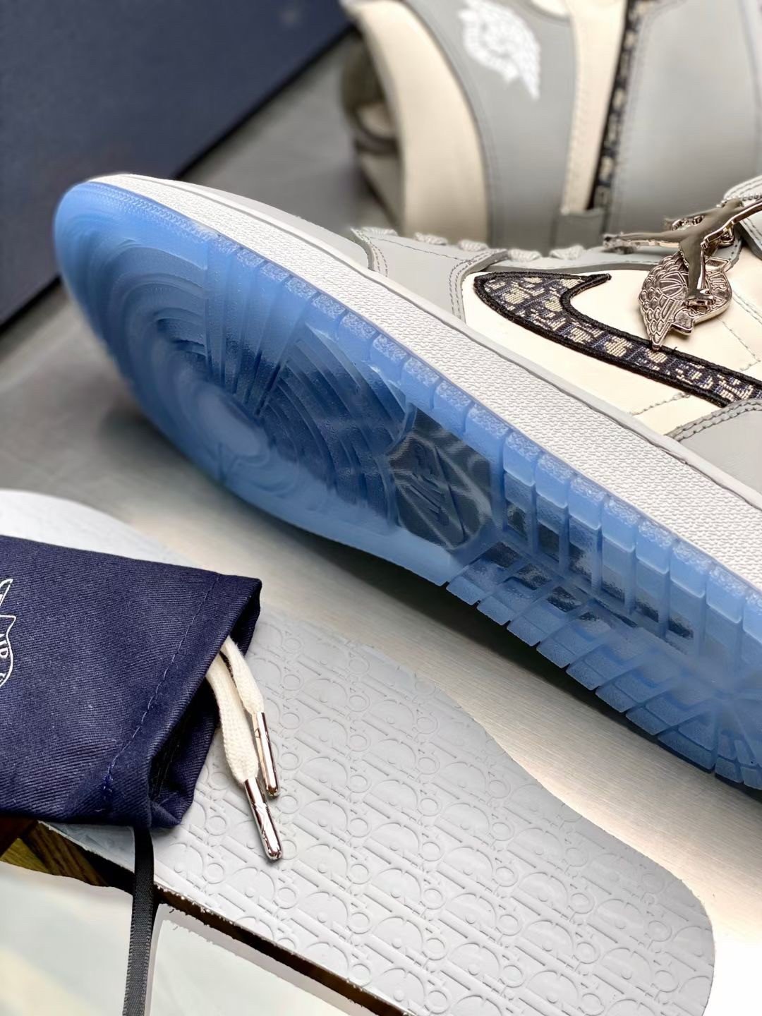 Dior x Nike Air Jordan 1 High-top Sneakers