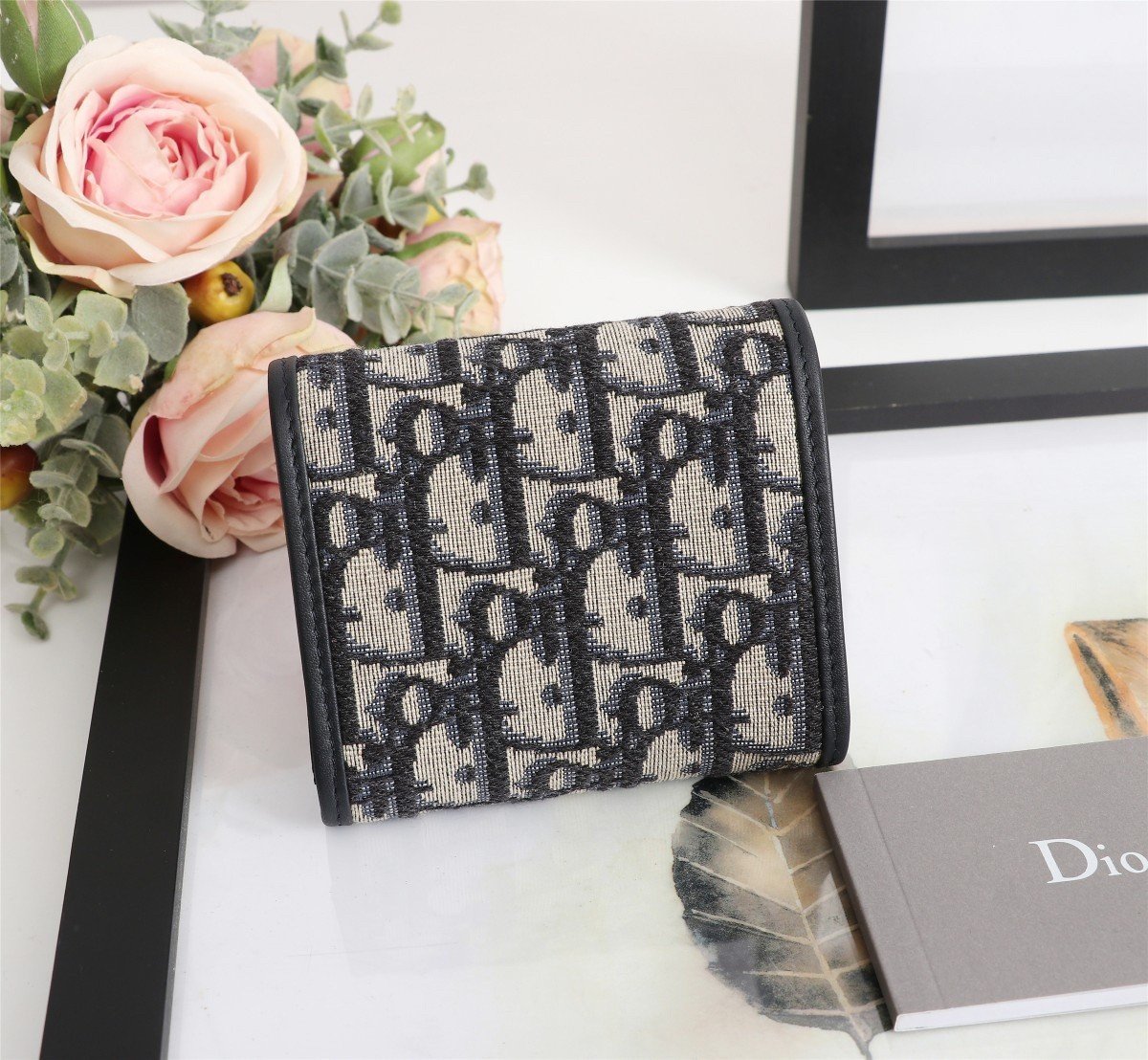 Dior 30 Montaigne Lotus Wallet In Blue Oblique Jacquard