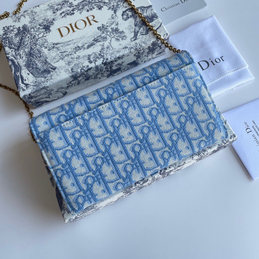 Dior Saddle Chain Wallet In Light Blue Oblique Jacquard