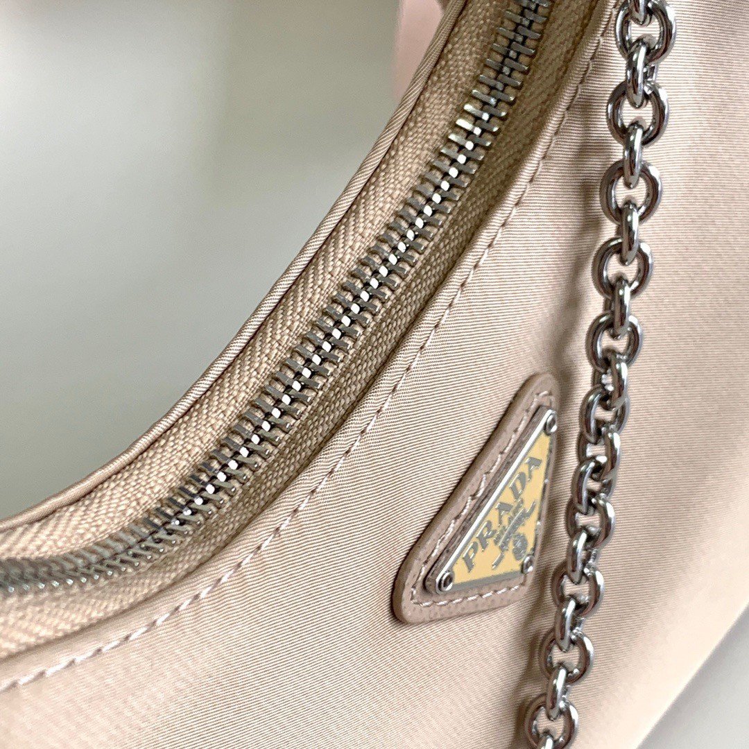 Prada Re-Edition 2005 Shoulder Bag In Beige Re-Nylon