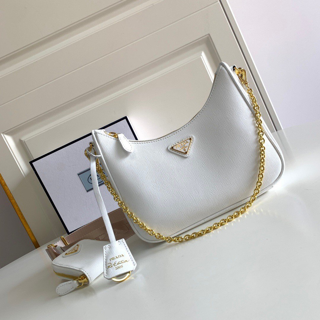 Prada Re-Edition 2005 Shoulder Bag In White Saffiano Leather