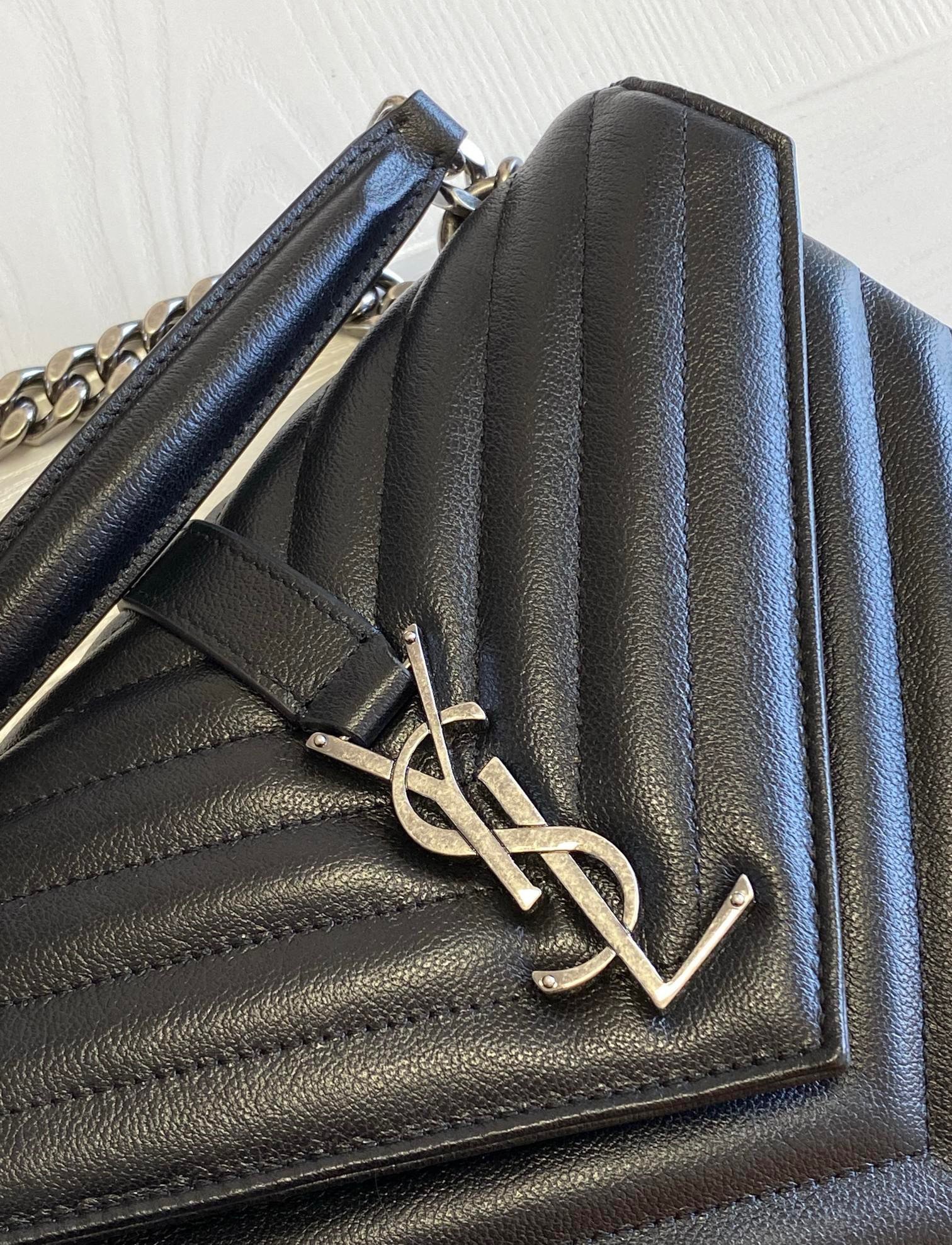 Saint Laurent College Medium Chain Bag In Black Goatskin